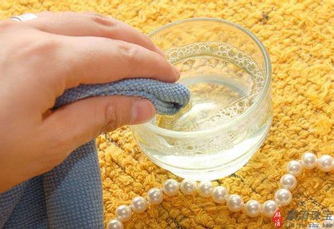 珍珠项链清洗步骤详解