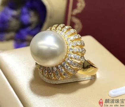爱迪生珍珠哪个颜色贵