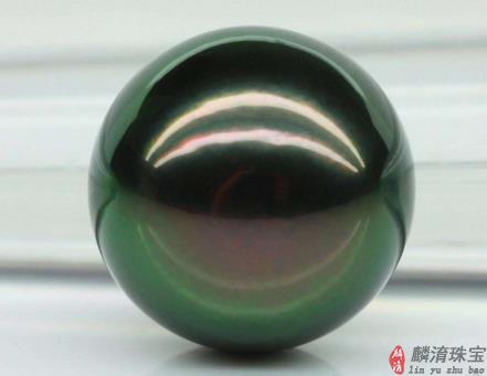 大溪地黑珍珠