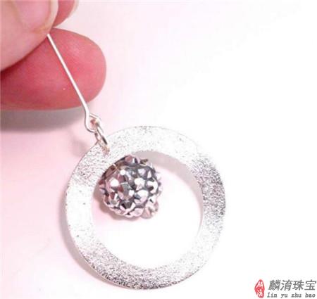 时尚珍珠项链制作图解美丽珍珠项链制作教程插图4